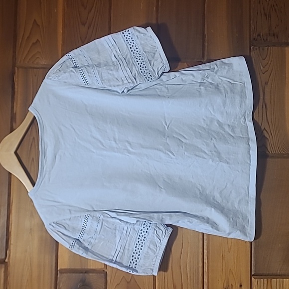 Forever New Connie Puff Sleeve Tee - Picture 4 of 8